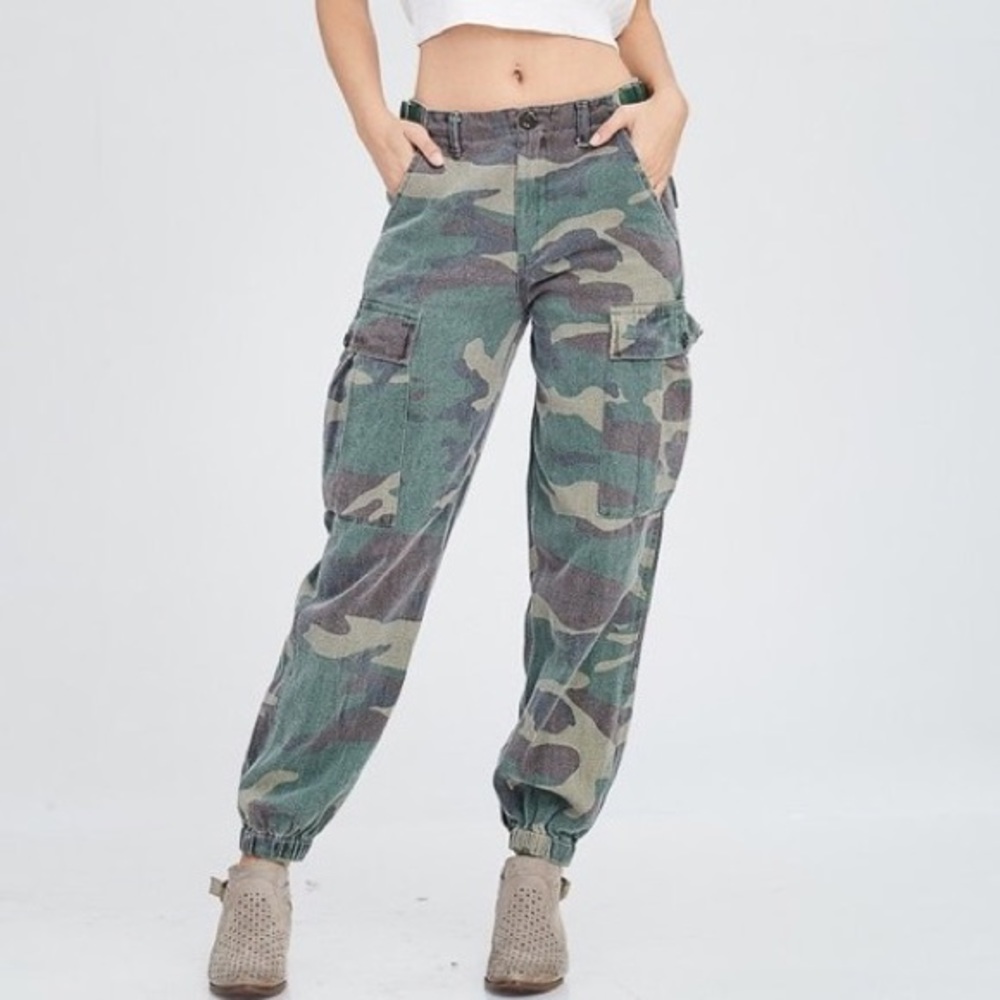 Army joggers